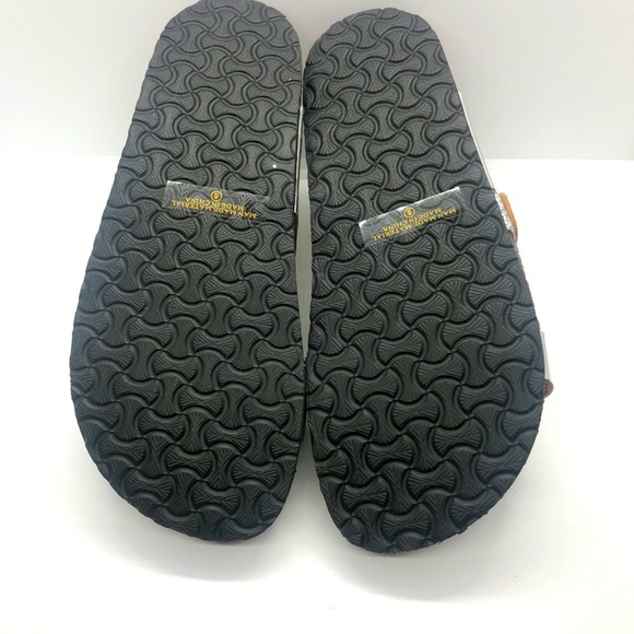 Belt Buckle Glitter Sandals - Picture 13 of 16